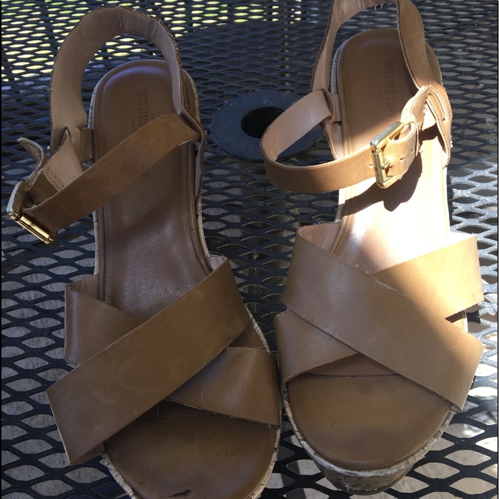 Mossimo Supply Co Tan Cork Wedges 8